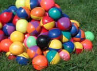 jugglingballs